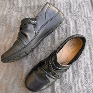 Clarks Women's Cora Braid Shoe Loafer, Black , Size 10